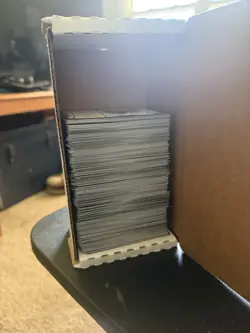 Flesh And Blood Bulk Lot 350+ Cards With Holos - Image 2