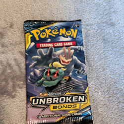 Pokemon TCG Sun & Moon Unbroken Bonds Booster Pack (10 Cards) English 6+ Machamp - Image 1