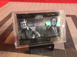 2007 Donruss Americana Burt Reynolds Jackie Gleason Swatches Card 043/100 - Image 4