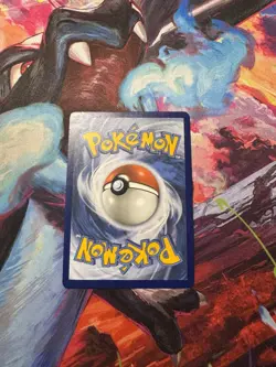 Pokemon TCG Charizard 4/102 Celebrations Classic Collection Holo Rare - Image 2