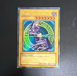 Konami Yu-Gi-Oh! Dark Magician SDY-006 Starter Deck: Yugi Ultra Rare Unlimited - Image 1