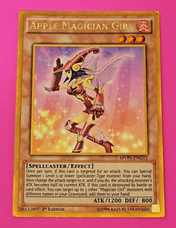 Yu-Gi-Oh Apple Magician Girl 1st Edition Gold Ultra Rare MVP1-ENG15 Played - Image 1