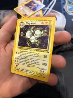 Pokemon TCG Magneton Fossil Set 11/62 Holo Unlimited Holo Rare - Image 2
