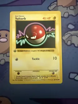 Pokemon Voltorb 1st Edition Shadowless Base Set 67/102 Vintage WOTC - Image 1
