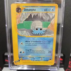Omanyte 41/144 Skyridge Uncommon Vintage Pokemon TCG E-reader card cgc 9 - Image 2