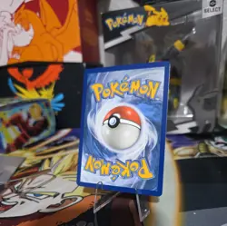 Giratina 97/214 Reverse Holo Rare Pokemon 2018 Lost Thunder - Image 4