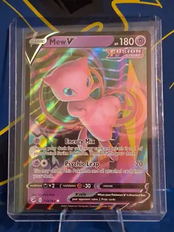 Mew V Rare Full Art Fusion Strike #113/264 Pokemon Card - Image 1