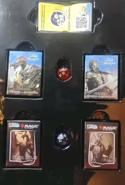 World’s Smallest Magic The Gathering Exclusive Collector Set Duel Decks Complete - Image 2