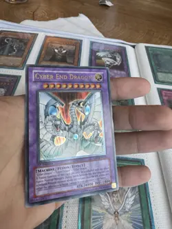 Yu-Gi-Oh! Cyber End Dragon CRV-EN036 1st Edition Ultimate Rare NM+ (Cracked 9) - Image 3