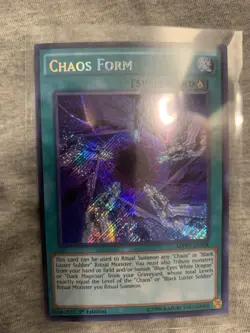 *** CHAOS FORM *** 1ST EDITION SECRET RARE MINT/NM MVP1-ENS08 YUGIOH! - Image 1