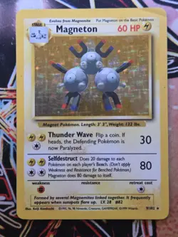 Pokemon TCG - Magneton 9/102 - Holo Rare - Base Set Unlimited - Vintage WoTC - Image 1