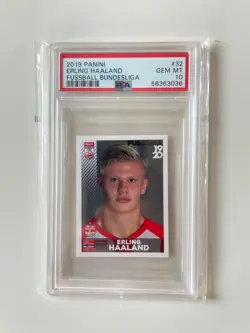 ERLING HAALAND ROOKIE Panini Fussball Bundesliga 2019 RC #32 PSA 10 - Image 1