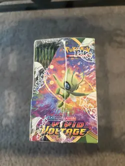 Pokemon TCG Sword & Shield Vivid Voltage Booster Box English 2020 - Sealed - Image 4