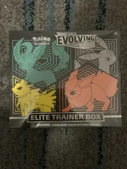 Pokemon TCG SWSH Evolving Skies Elite Trainer Box ETB Sealed - Umbreon/Flareon - Image 1
