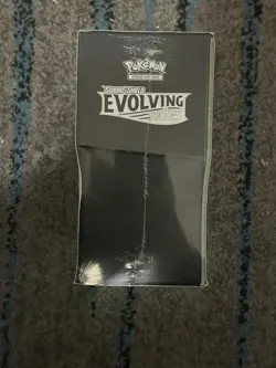 Pokemon TCG SWSH Evolving Skies Elite Trainer Box ETB Sealed - Umbreon/Flareon - Image 4