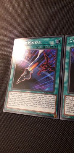 Yu-Gi-Oh! 3x Cyber-Notfall, BLRR-DE016, SCR, 1. Auflage, Deutsch, NM/EX/EX - Image 2