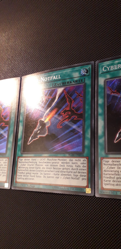 Yu-Gi-Oh! 3x Cyber-Notfall, BLRR-DE016, SCR, 1. Auflage, Deutsch, NM/EX/EX - Image 3