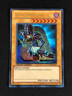 YUGIOH DARK MAGICIAN LC01-EN005 ORIGINAL PRINT! PLAYED/EDGE WEAR - Image 1