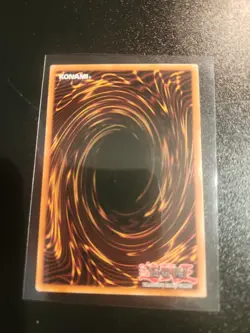 Right Arm of the Forbidden One YGLD-ENA20 King of Games: Yugi's Legendary Decks - Image 3