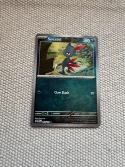 Sneasel 061/131 Prismatic Evolutions NM Master Ball Holo Pokemon TCG - Image 1