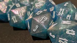 1 x MTG Final Fantasy Crystal D20 Spindown Die - ORIGINAL, LIMITED EDITION - Image 2