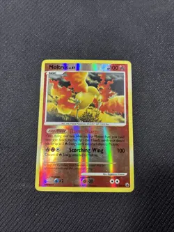 Moltres 10/100 Majestic Dawn Reverse Holo Rare Pokemon MP - Image 4