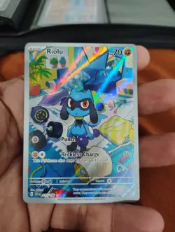 Pokemon TCG Riolu 215/198 Illustration Rare Holo SV01 Scarlet & Violet Base EN - Image 1
