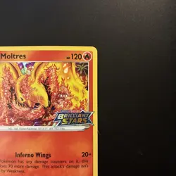 Moltres SWSH185 SWSH: Sword & Shield Promo Cards Holo - Image 2