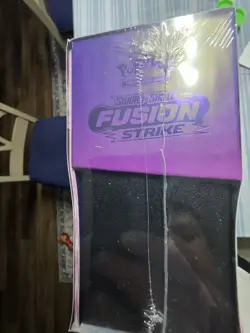 Pokemon TCG ELITE TRAINER BOX: Sword & Shield Fusion Strike- ETB Costco SEALED - Image 4