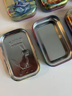 Pokemon 8x Mini Tin - Prismatische Entwicklungen - LEER! - Nur TINS!!!! - Image 2