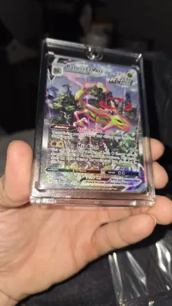 Pokemon TCG: 2021 Evolving Skies Secret Rare Alt Art Rayquaza VMAX (218/203) - Image 2