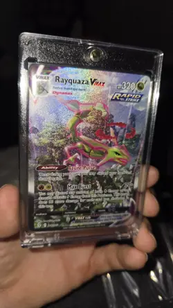 Pokemon TCG: 2021 Evolving Skies Secret Rare Alt Art Rayquaza VMAX (218/203) - Image 5