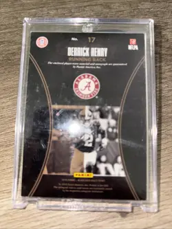 2016 Panini Black Gold Collegiate - Derrick Henry 40/99 (AU,MEM,RC) - Image 2