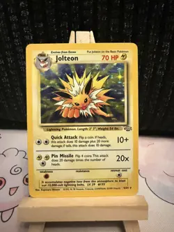Pokemon TCG Jolteon Jungle Holo Rare Card 4/64 LP/MP Condition - Image 1