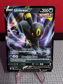 Umbreon V 094/203 Evolving Skies Ultra Rare Holo NM Pokemon - Image 1
