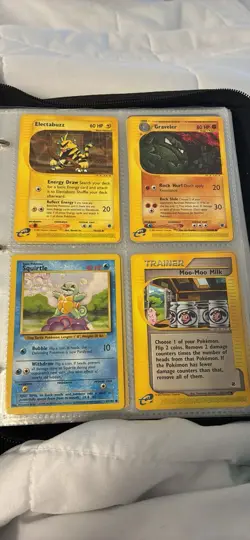 Pokemon TCG 19-Card Lot English Holo/Foil Mew Dark Blastoise Gengar Mewtwo - Image 3