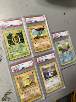 5 Pokemon Cards PSA - Image 1