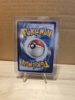 Pokemon TCG Mew 011/025 Celebrations NM-LP card - Image 2