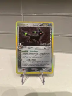 Umbreon 17/113 Reverse Holo EX Delta Species Pokemon Card MP - Image 1