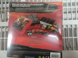 Khans of Tarkir Holiday Gift Box 2014 (ENGLISH) SEALED BRAND NEW MAGIC - Image 2