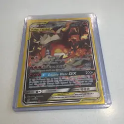 Pokemon TCG Reshiram & Charizard GX TAG TEAM Holo EN SM201 270 HP - Image 1