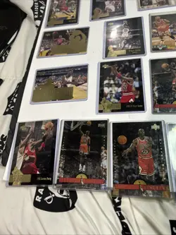 Michael Jordan Jumbo Card Lot Of 24 Cards NBA Basketball HOF Oversized Cards - Image 3