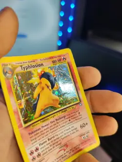 Pokemon TCG Typhlosion Neo Genesis 17/111 Holo Unlimited Holo Rare - Image 5