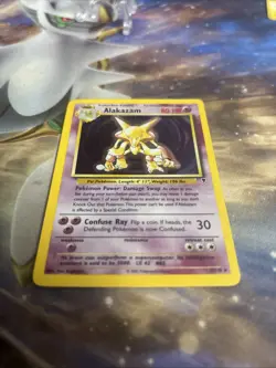 Alakazam Holo Rare 1/110 Legendary Collection LC 2002 Pokemon - Image 5