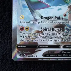 Rayquaza v Alternate Full Art Holo Card 194/203SWSH07: Evolving Skies LP - Image 2