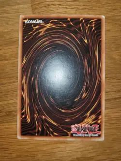 B.E.S. BEDECKTER KERN Ultimate Rare SOI-DE013 Deutsch Yugioh - Image 2