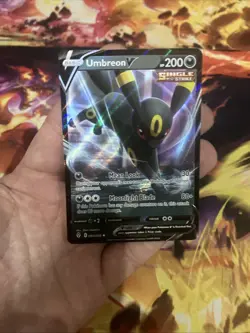 Umbreon V 094/203 2021 Pokemon Sword & Shield Evolving Skies Ultra Rare Holo NM - Image 1