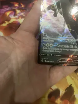Umbreon V 094/203 2021 Pokemon Sword & Shield Evolving Skies Ultra Rare Holo NM - Image 3