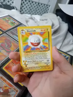 Pokemon TCG Electrode Base Set, 21/102, Unlimited Non-Holo Card, MP Condition - Image 1