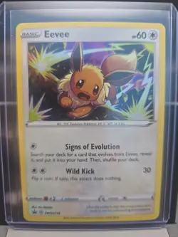 Eevee SWSH118 SWSH: Sword & Shield Promo Cards Holo - Image 1
